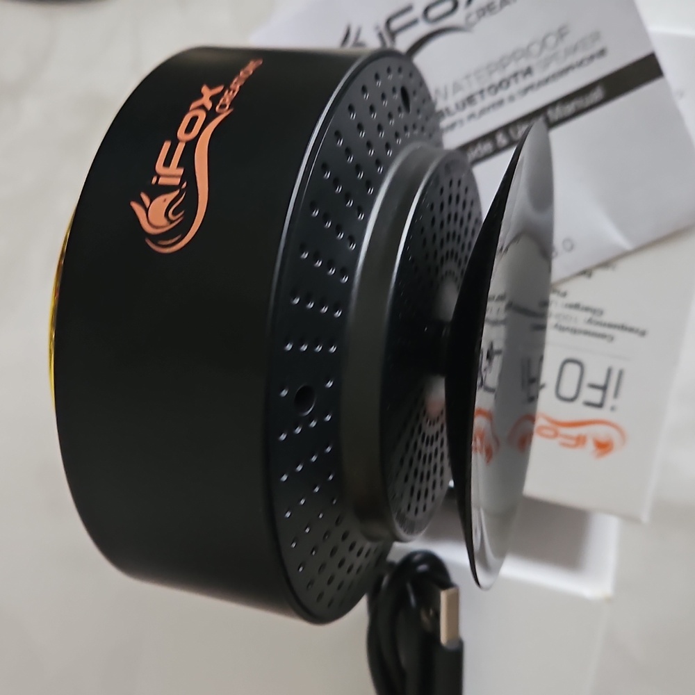 iFOX Bluetooth Speaker. - Picture 6 of 10